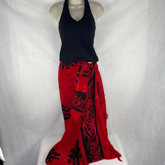 Black Tankini Halter Top & Red Black Tribal Print Sating Wrap Set - Picture 1 of 8